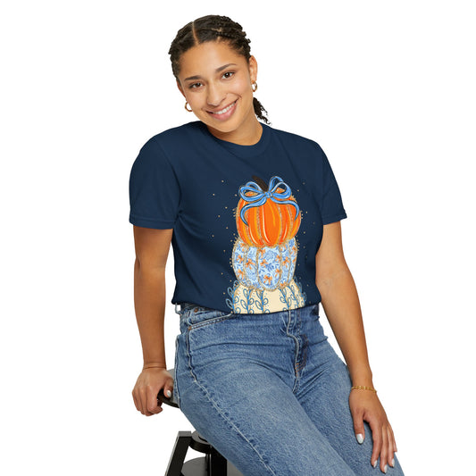 Fall Pumpkin Art Tee, Comfort T-Shirt, Autumn Style Shirt, Thanksgiving Gift, Cozy Layer